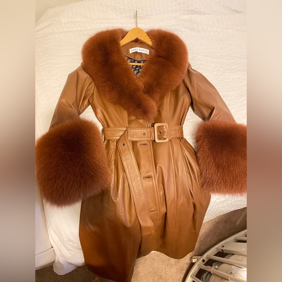 Saks Potts brown foxy coat. - Picture 3 of 3